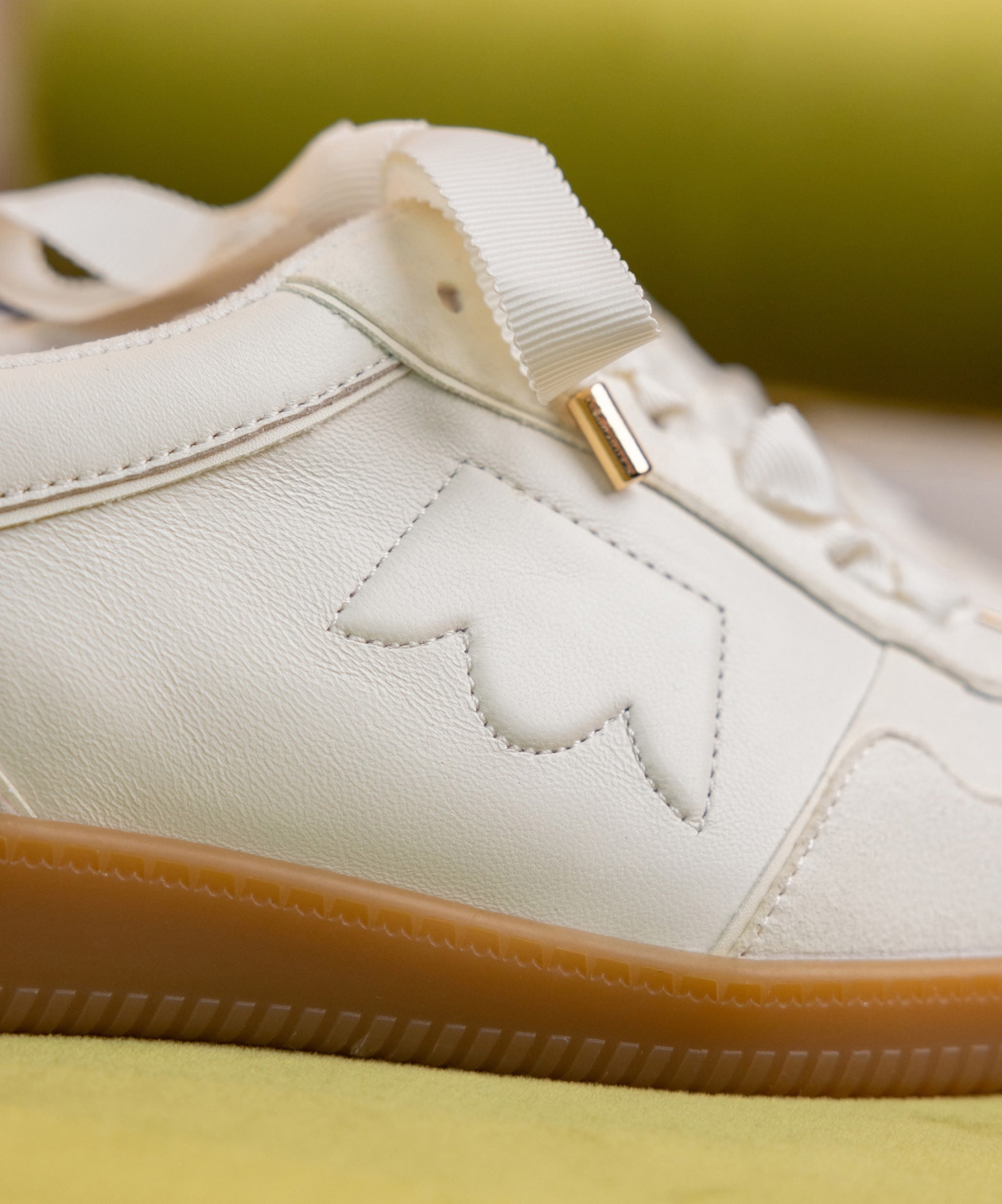 The Jay Sneaker - Off-White Leather