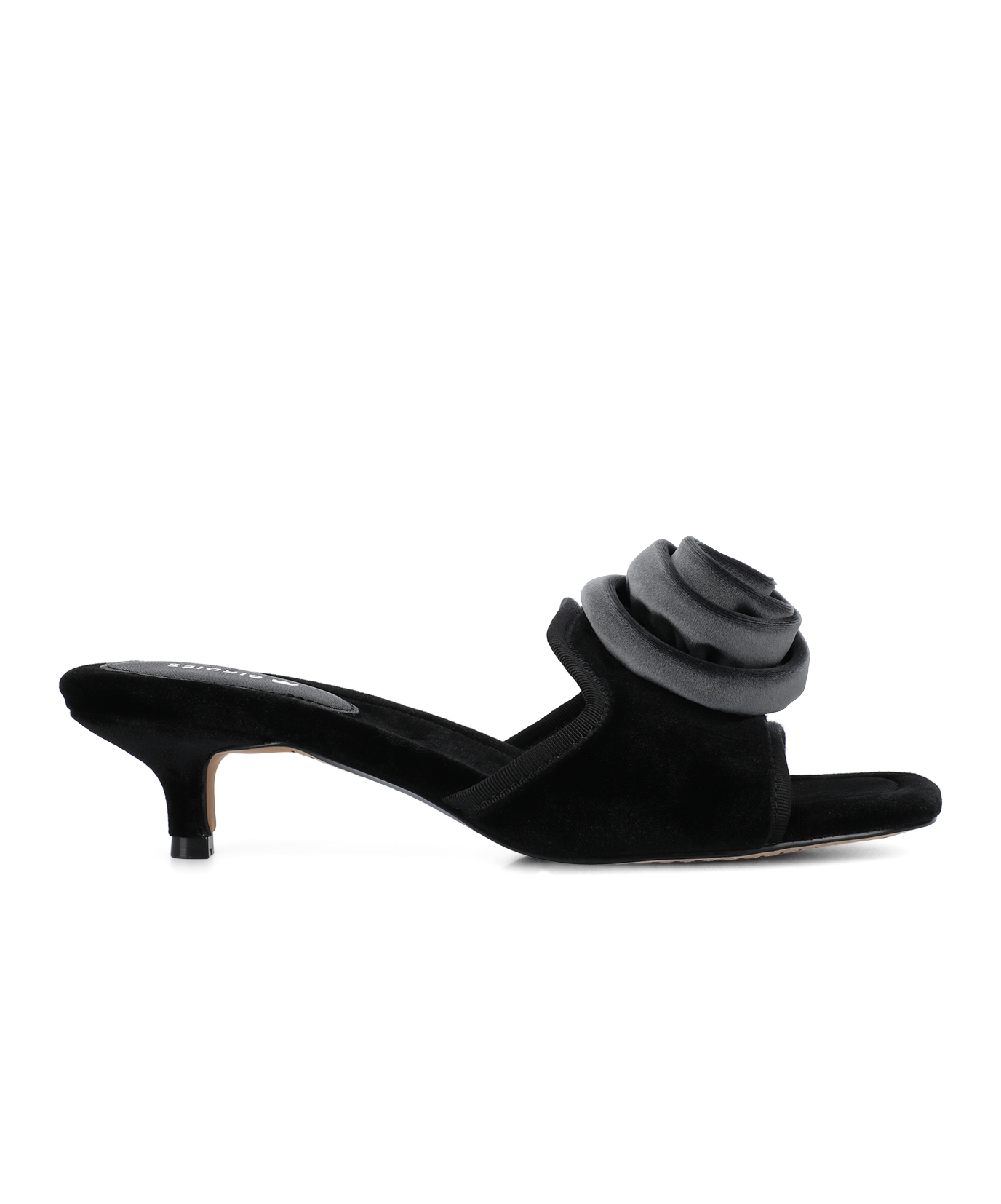 The Kiwi Kitten Flower - Black Velvet