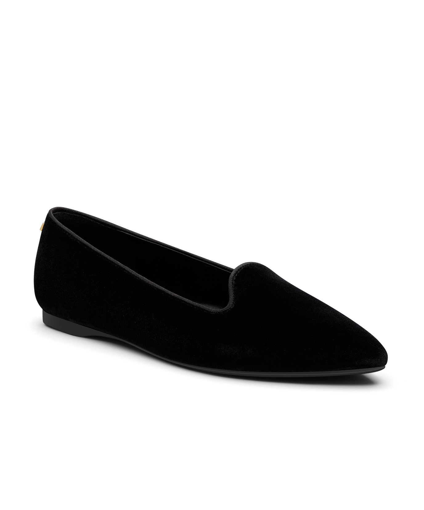 front 3/4ths view of the sparrow in black velvet