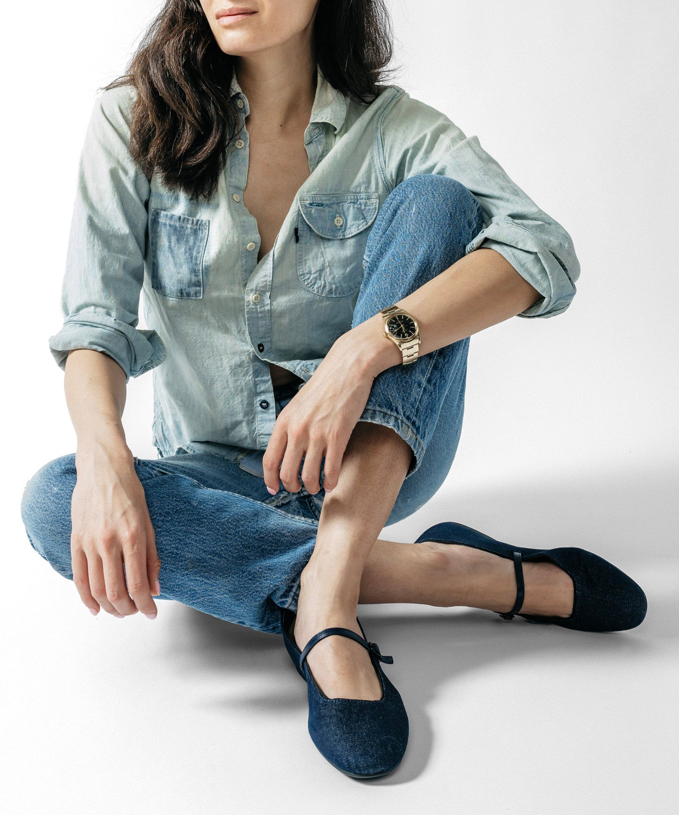 on figure top view of the Hummingbird Mary Jane in Denim (blue) with a Leather strap