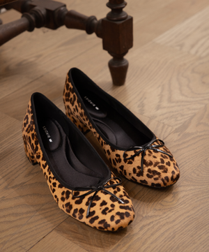 The Hummingbird 30 - Leopard Print Haircalf