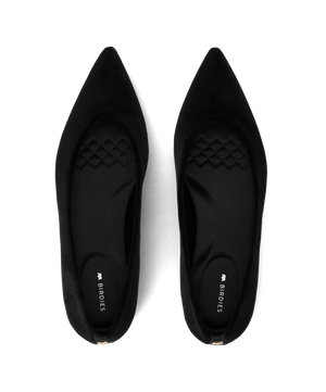 The New Goldfinch 15 - Black Velvet