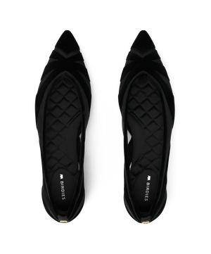 The Goldfinch 15 - Black Velvet Mesh