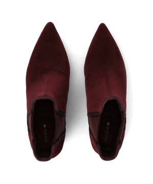 The Goldfinch 40 Chelsea Bootie - Burgundy Velvet