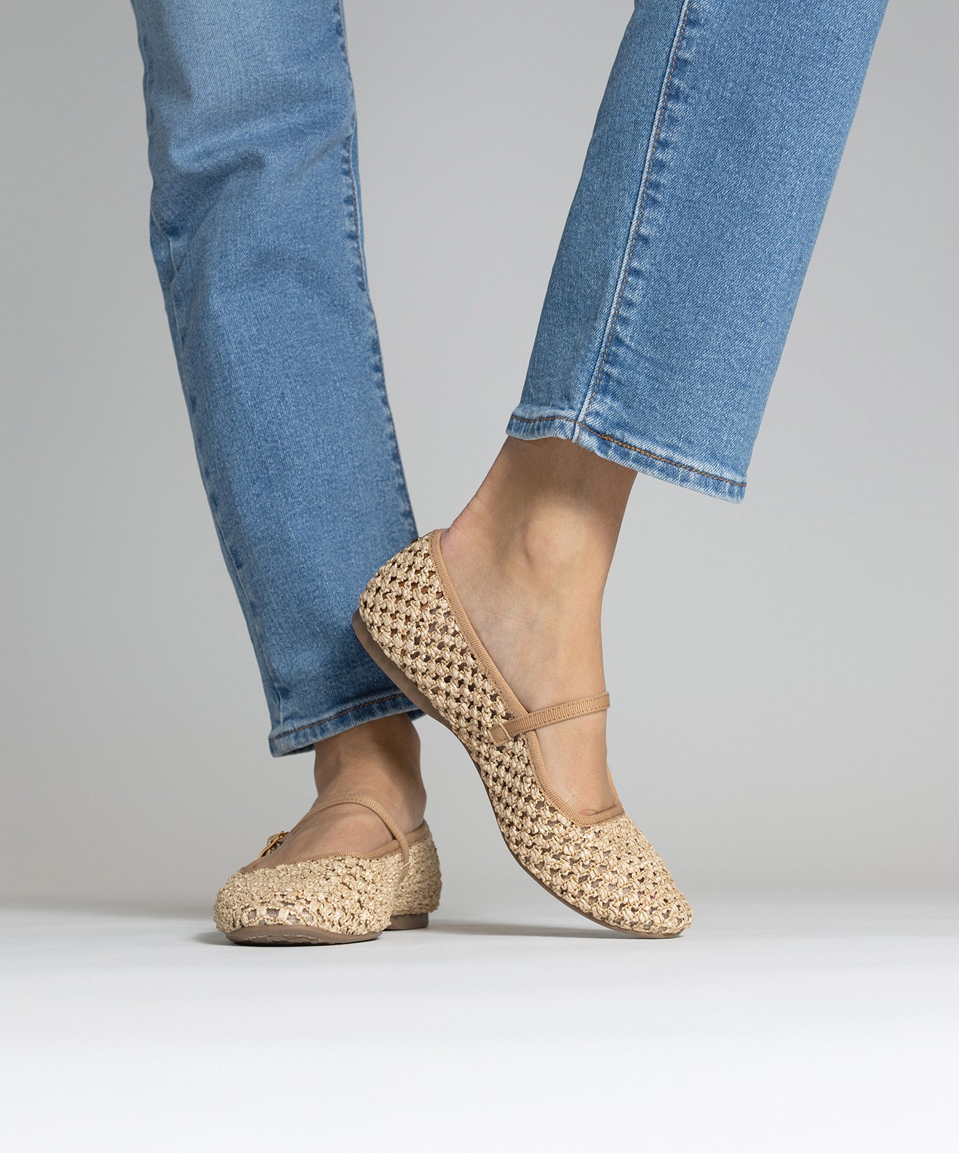 The Hummingbird Mary Jane - Tan Openweave