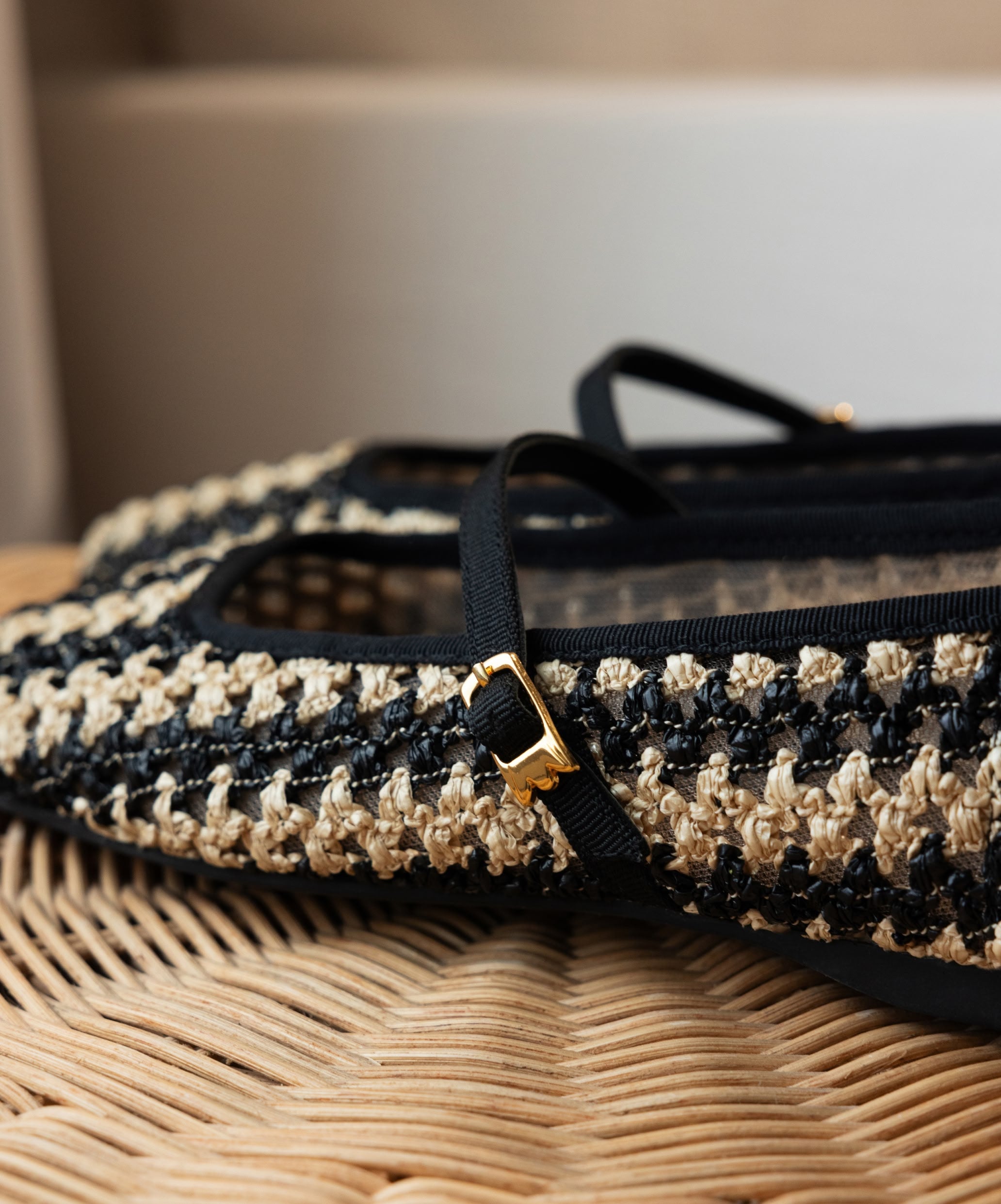 The Hummingbird Mary Jane - Black/Natural Openweave