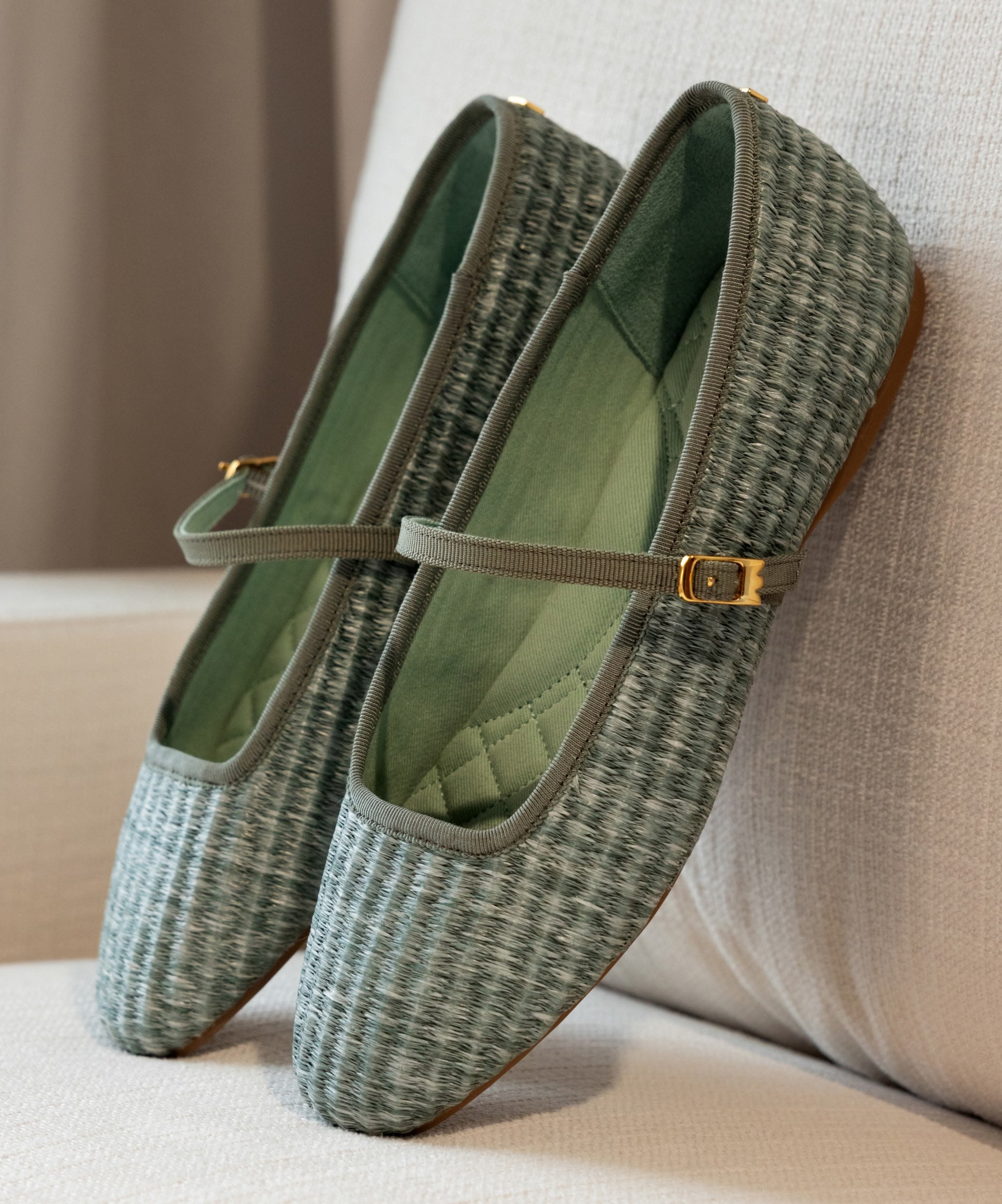 The Hummingbird Mary Jane - Seafoam Raffia