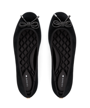 hover | top view of the hummingbird in black velvet bow
