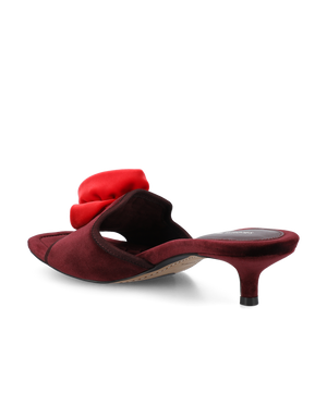 The Kiwi Kitten Flower - Burgundy Velvet