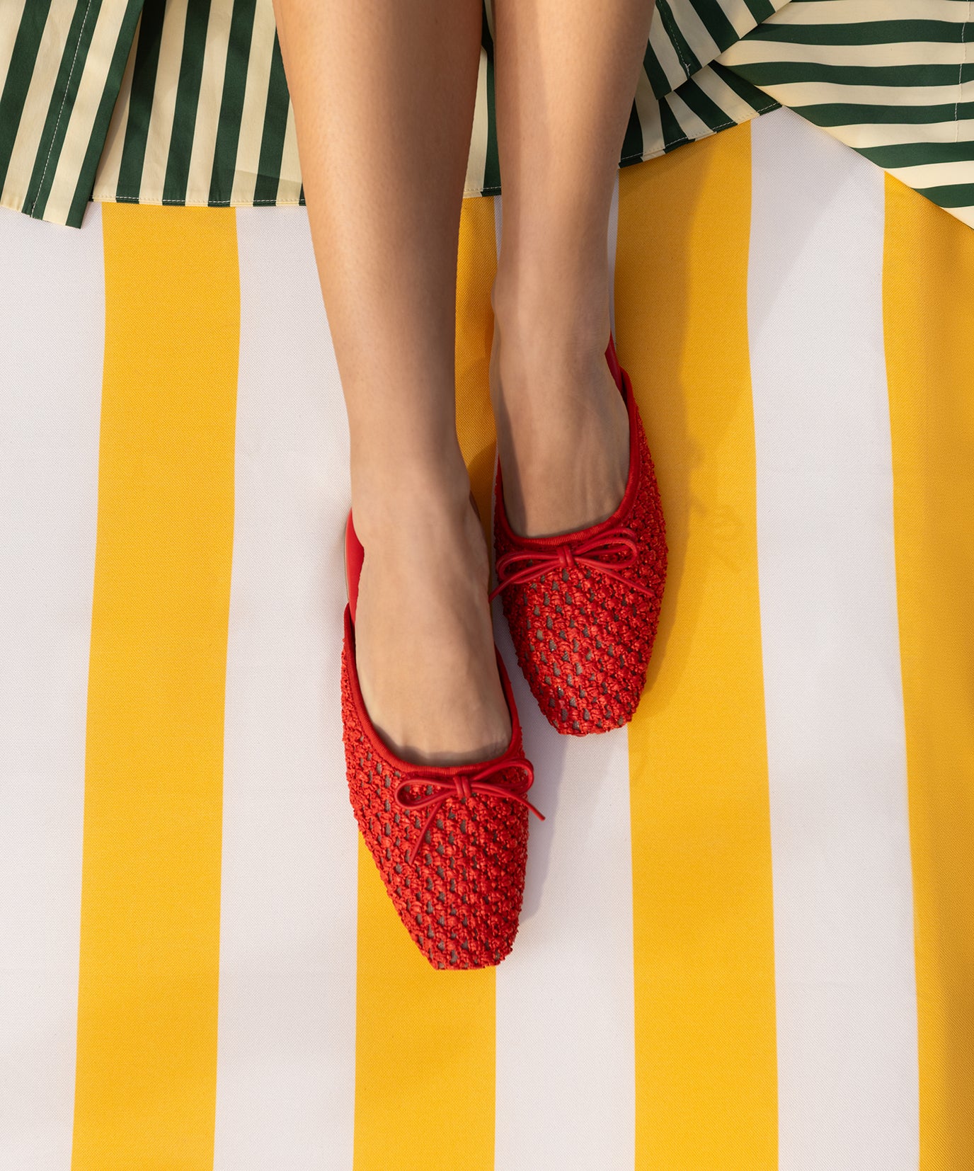 The Lovebird | Red Openweave | Women's Slides | Birdies