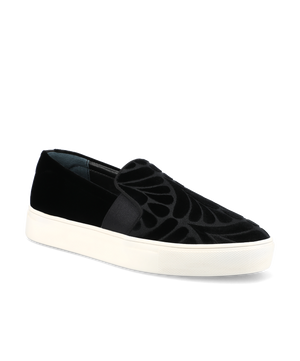 The Swift - Black Velvet Embroidery