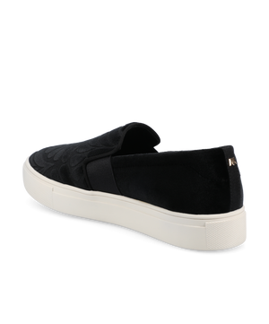 The Swift - Black Velvet Embroidery